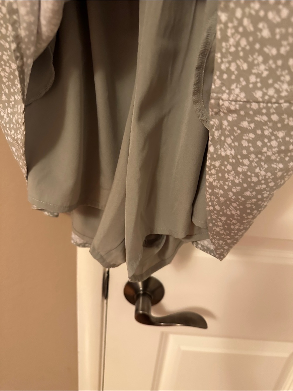 Smocked Puff Sleeve Floral romper in Sage Green - Picture 3 of 3